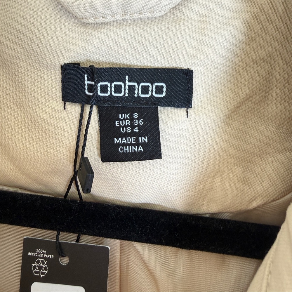 Boohoo Cropped Trench Jacket Beige Belted Short Trench Coat | NWT Size 4 - Picture 13 of 15
